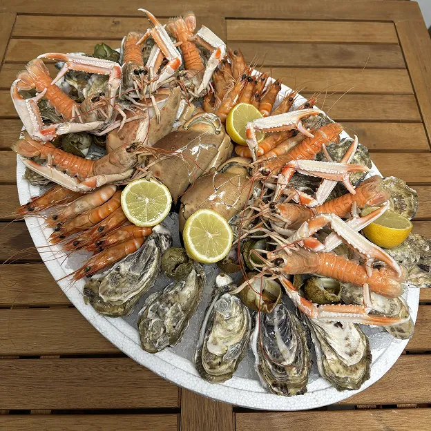 Plateau de langoustines, crevettes et huîtres - Traiteur Poissonnerie Moser - Saveurs de l Océan - Sceaux 92