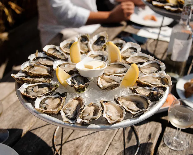 Plateau d huîtres à déguster à la Poissonnerie Moser - Saveurs de l Océan à Sceaux - Hauts de Seine 92