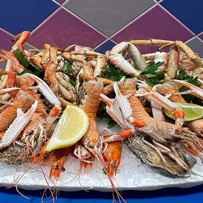 Langoustines et huîtres sur plateau pour tout événement à Sceau (92)