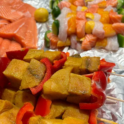 Brochettes de poissons prêtes à cuire - Traiteur Poissonnerie Moser - Saveurs de l Ocean à Sceaux - Hauts de Seine 92