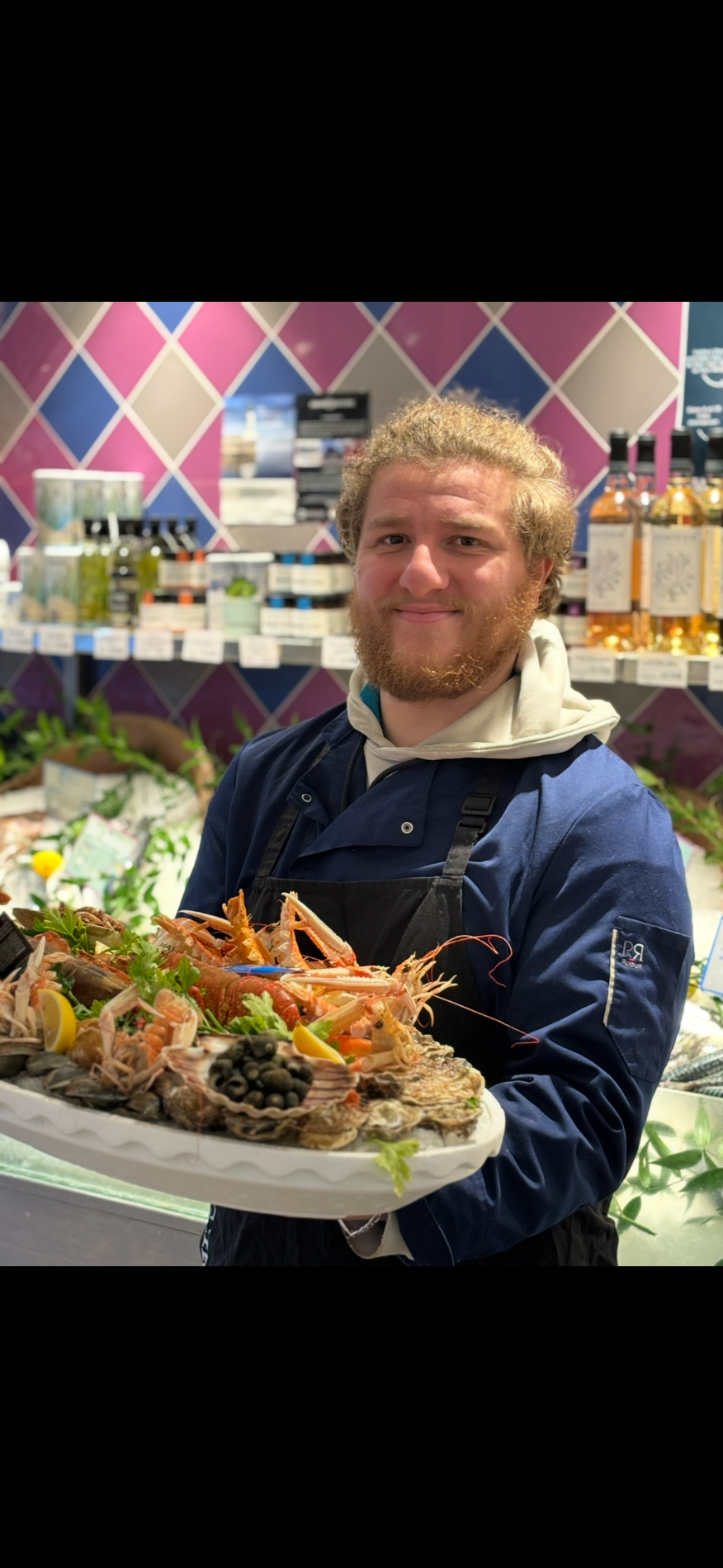 Des plateaux de fruits de mer personnalis&eacute;s toute l&rsquo;ann&eacute;e !